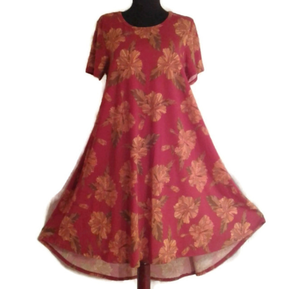 LuLaRoe Dresses & Skirts - Lularoe Carly dress M hi-low hem flowers